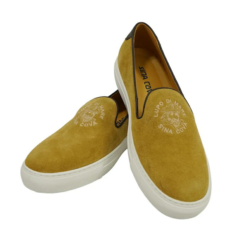 シナコバのカジュアルシューズ