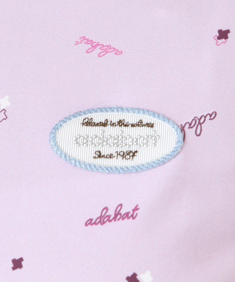 アダバットのハイネックシャツ