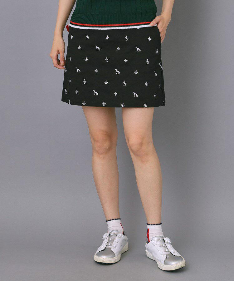 アダバットのスカート