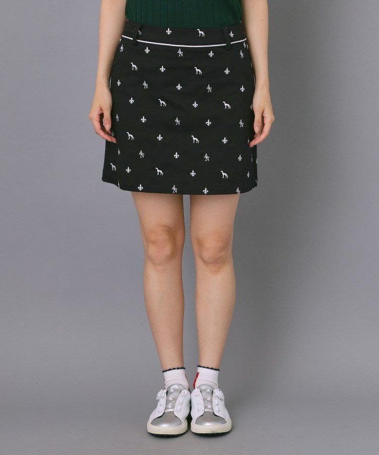 アダバットのスカート