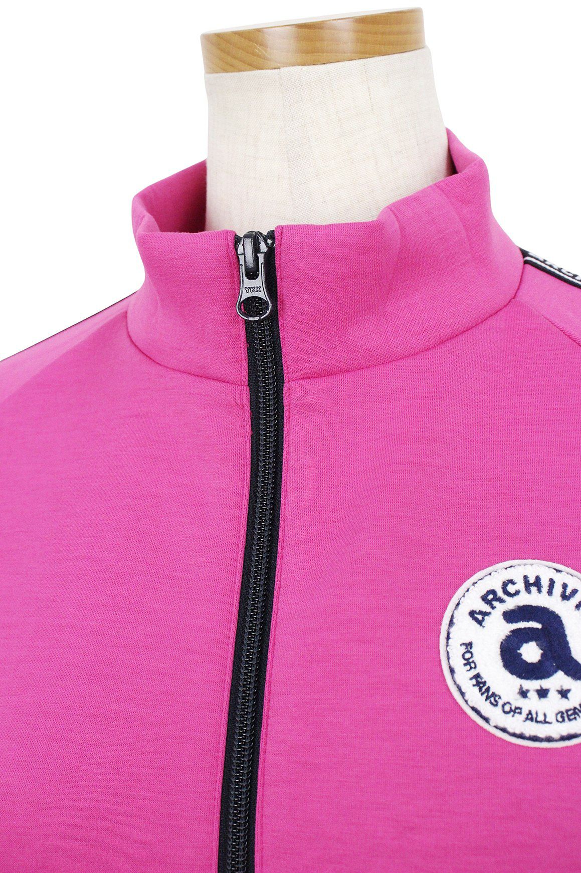 アルチビオのブルゾン