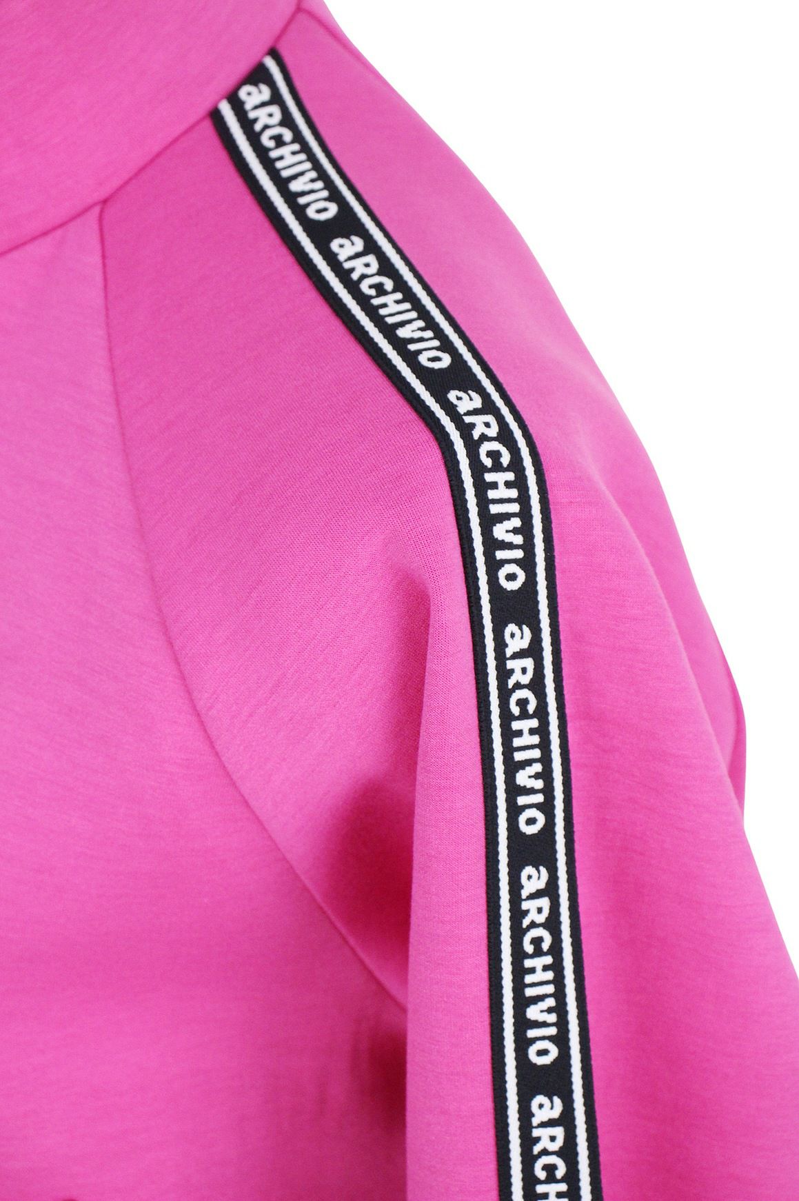 アルチビオのブルゾン