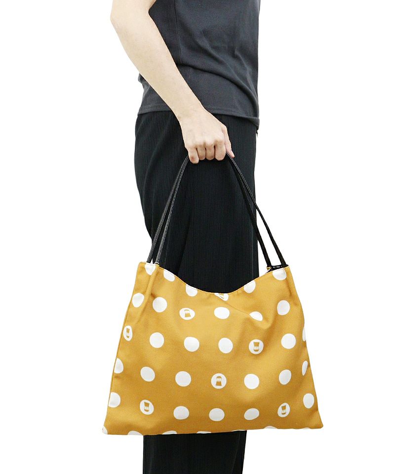 スタジオピッコーネのトートバッグ