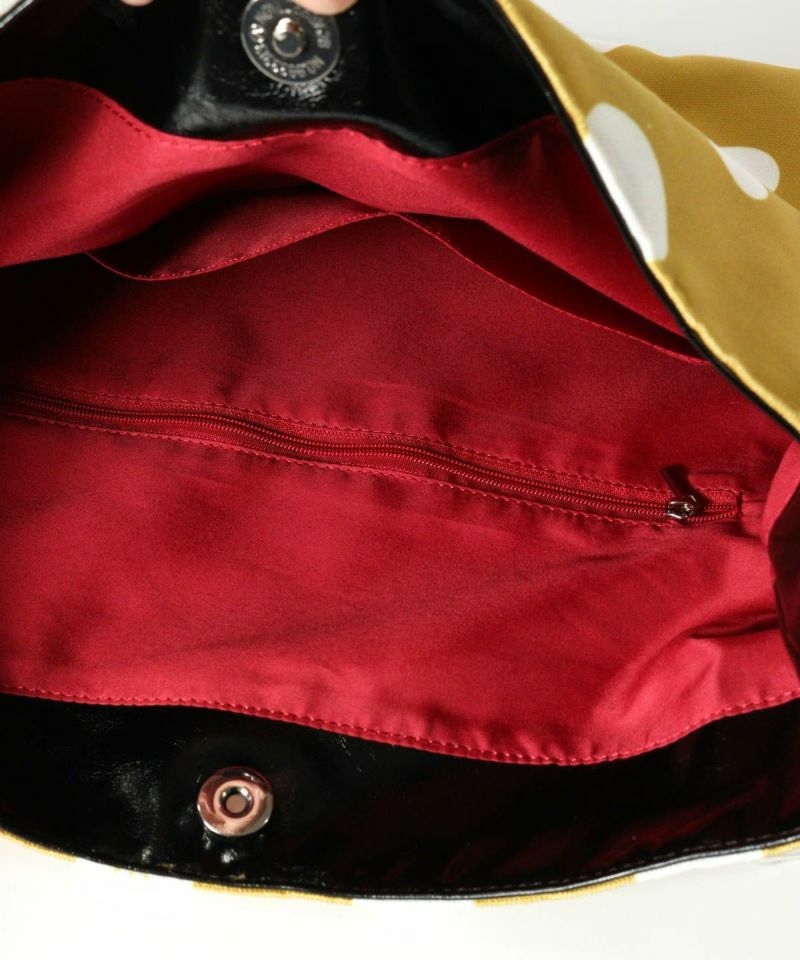 スタジオピッコーネのトートバッグ