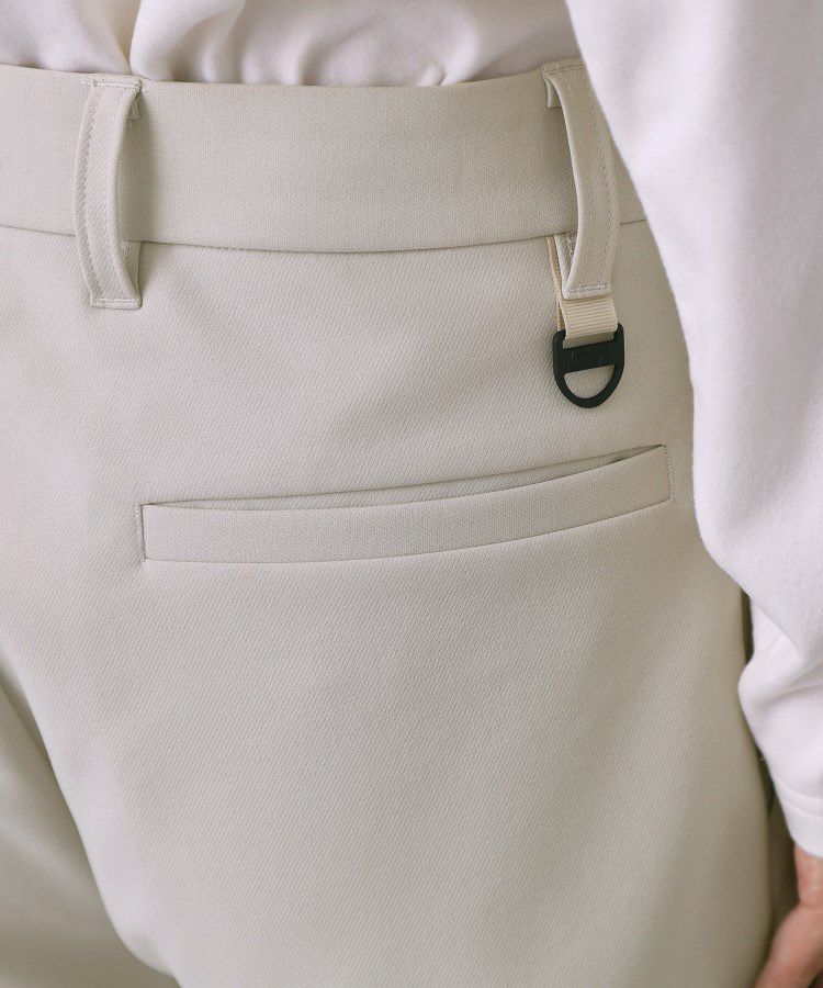 アダバットのパンツ