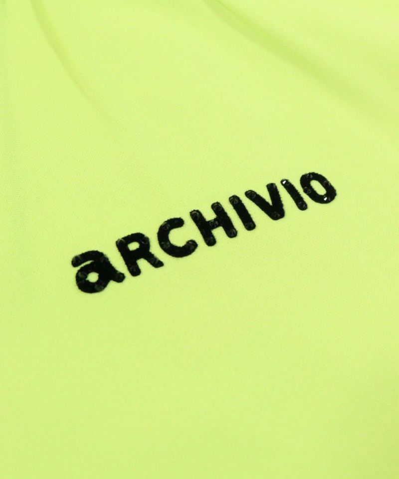 アルチビオのハイネックシャツ