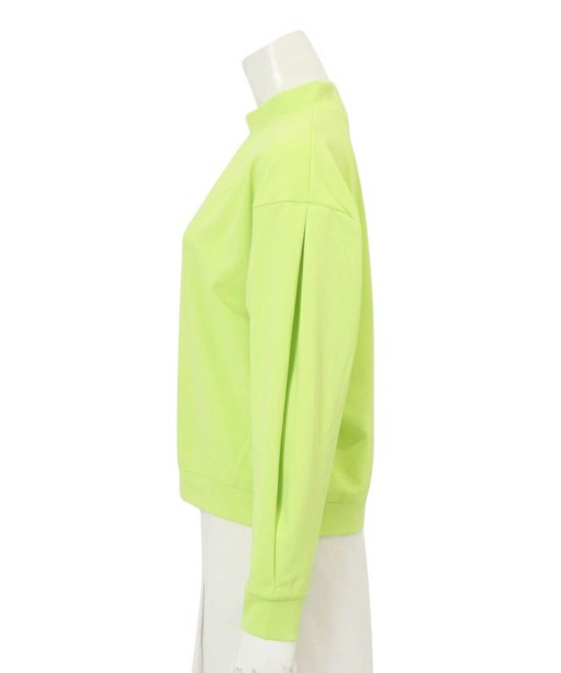 アルチビオのハイネックシャツ