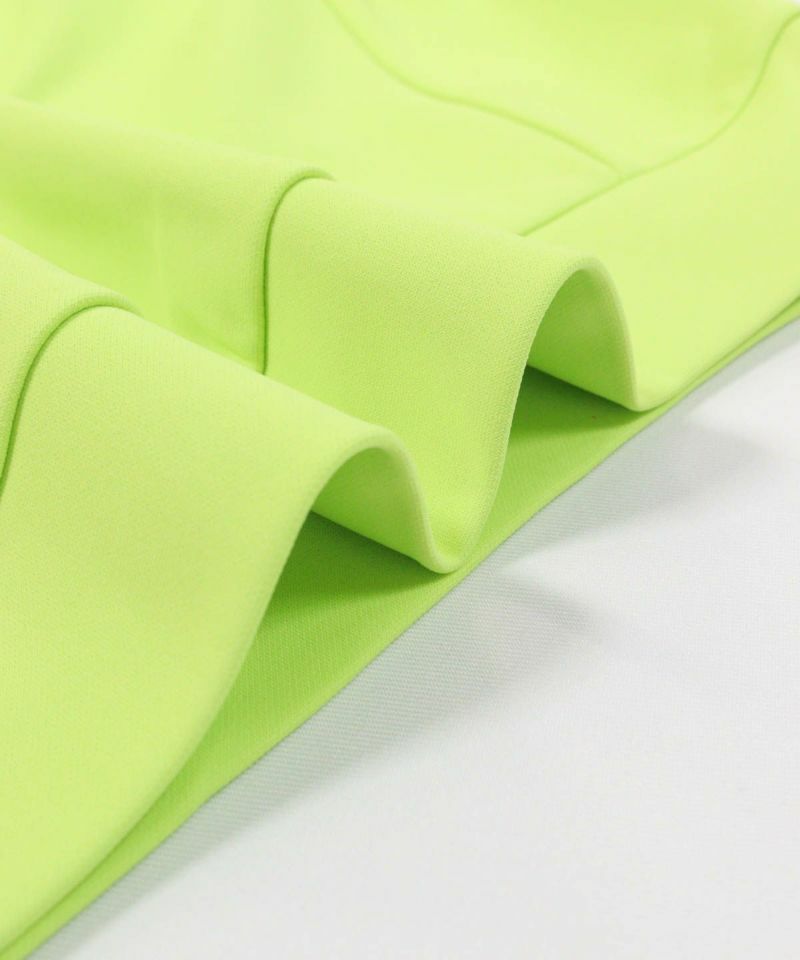 アルチビオのハイネックシャツ