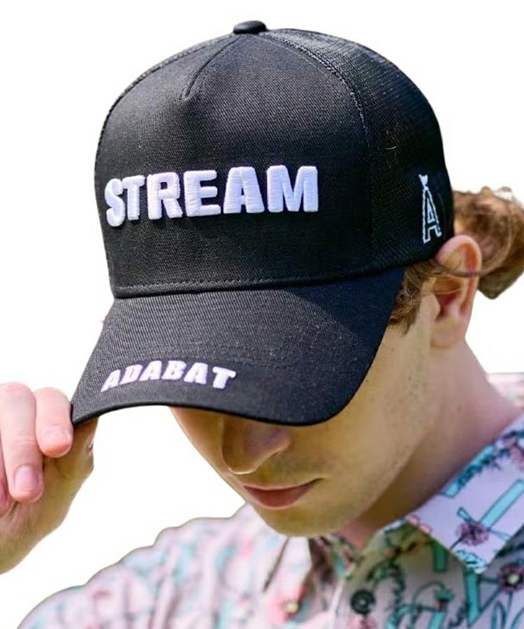 アダバットのキャップ