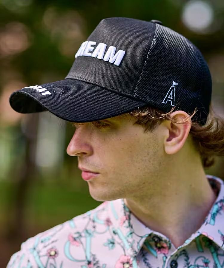 アダバットのキャップ