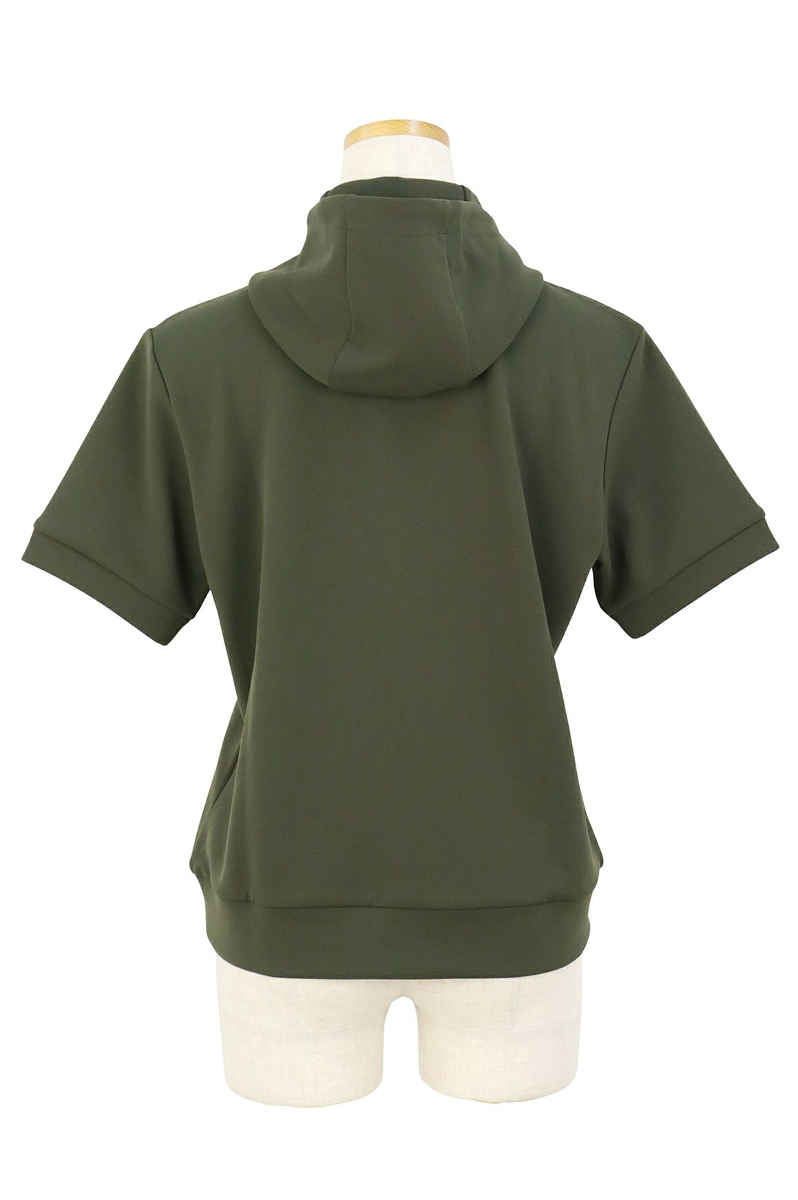 カステルバジャックスポーツブラックラインのトレーナー