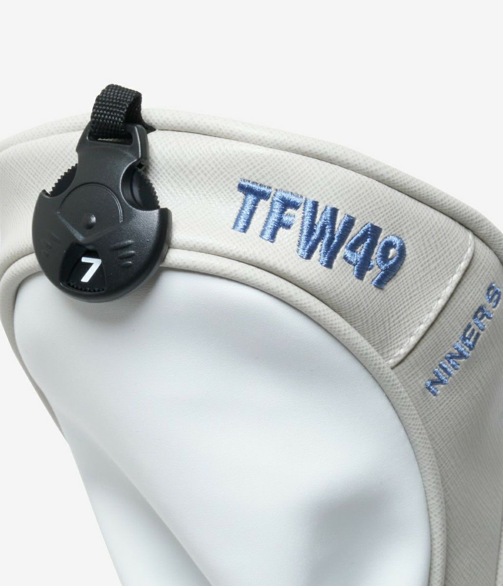 TFW49のヘッドカバー