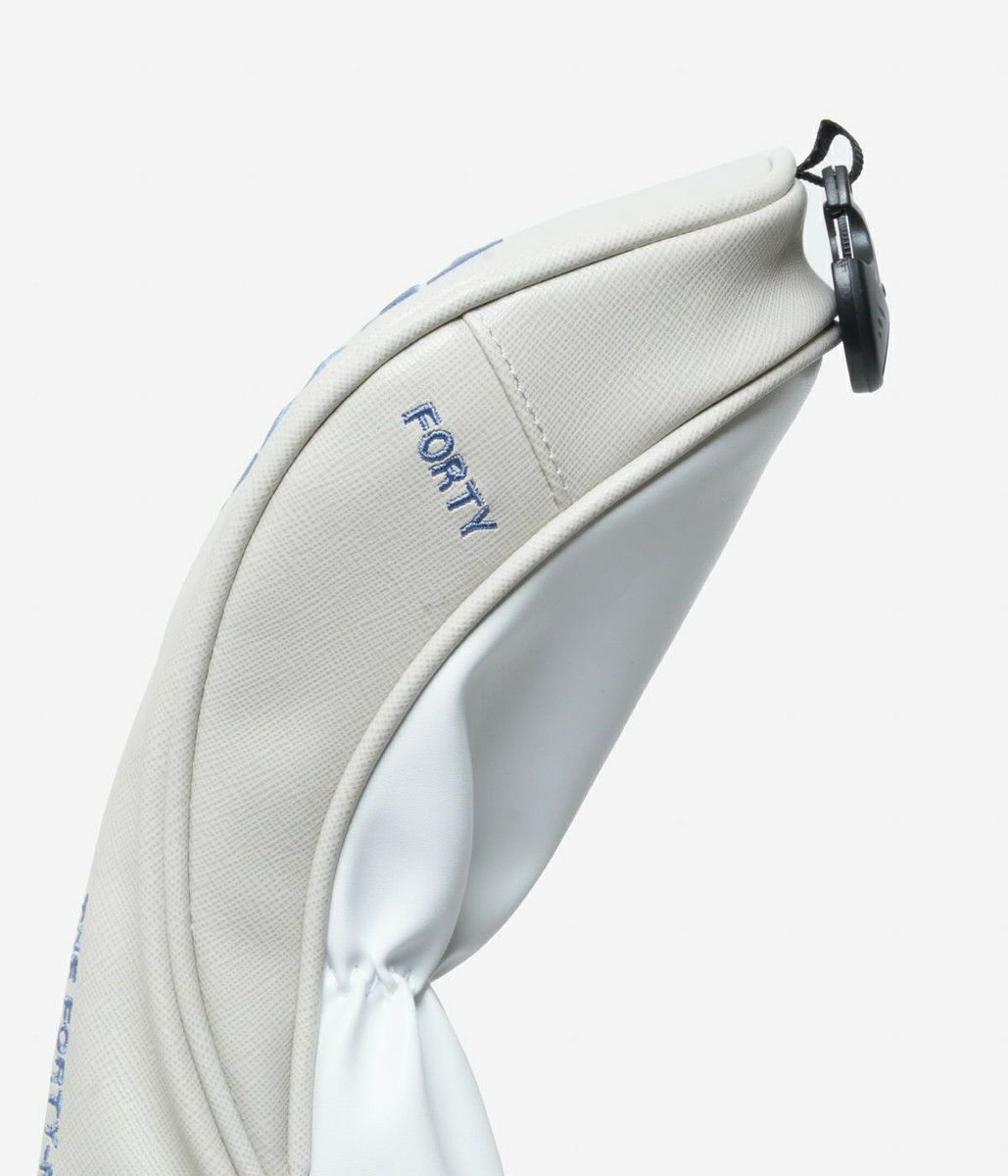 TFW49のヘッドカバー