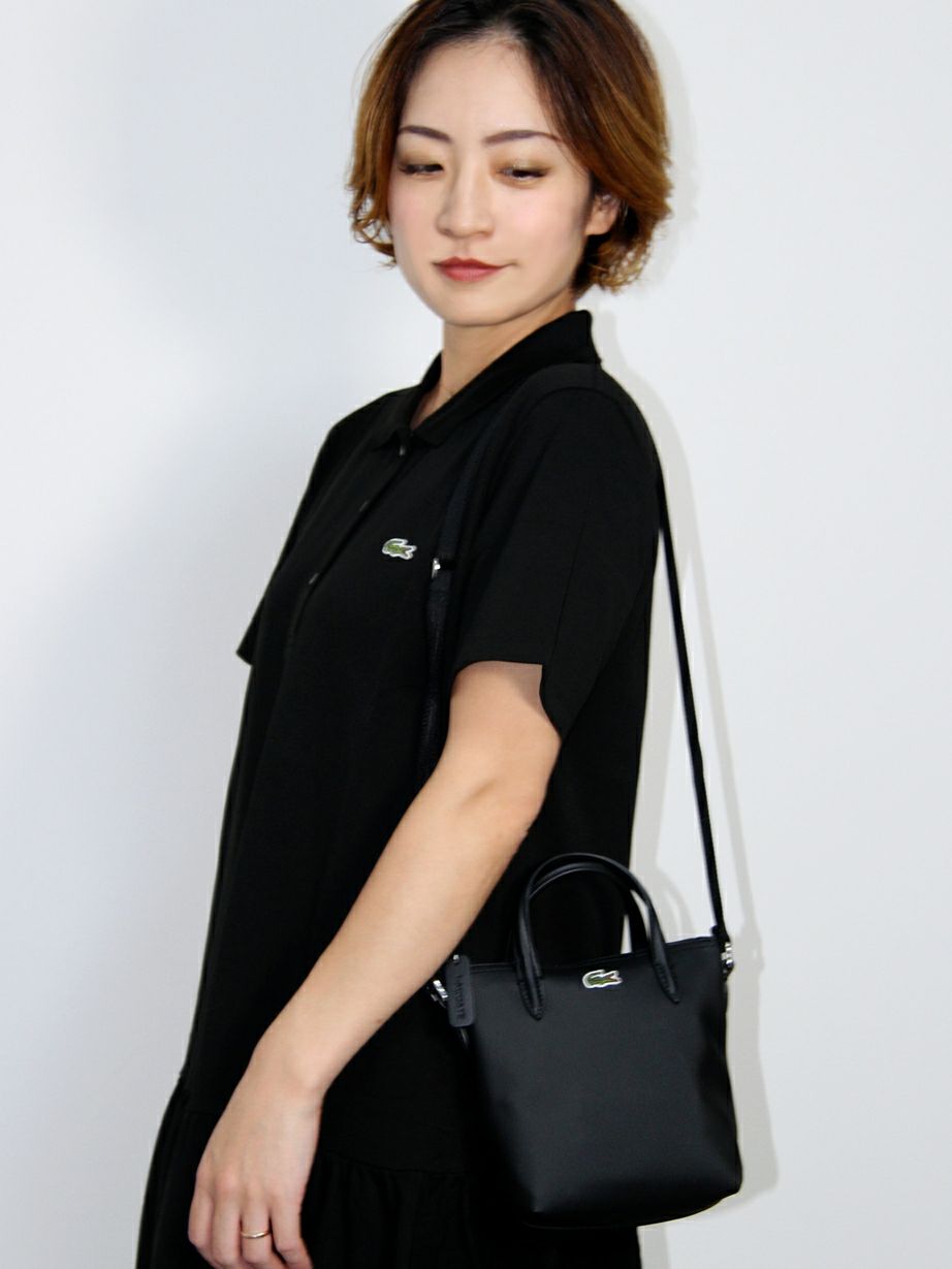 ラコステのショルダーバッグ