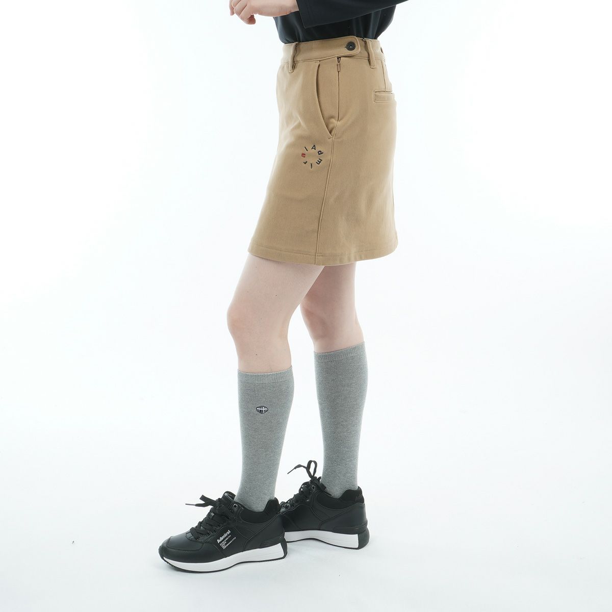 アドミラルゴルフのスカート