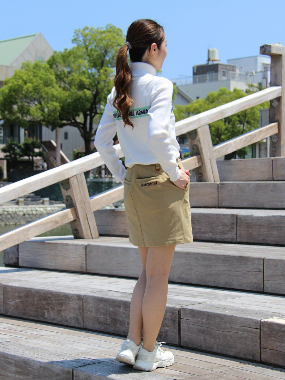 アドミラルゴルフのスカート