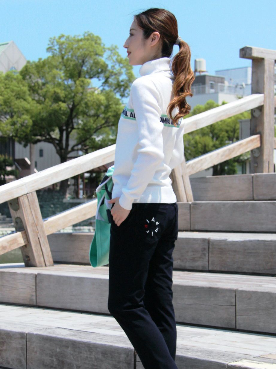 アドミラルゴルフのパンツ