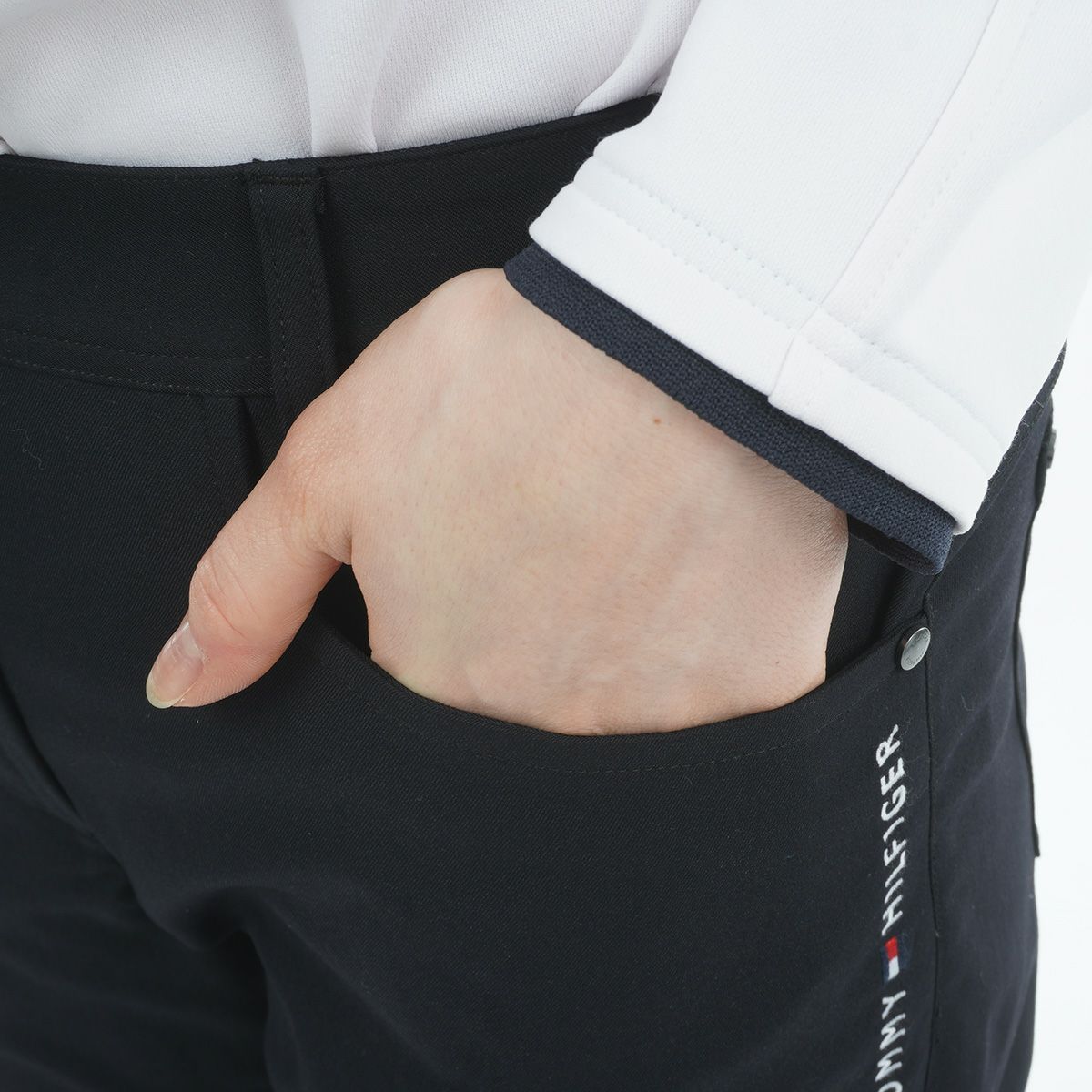 トミーヒルフィガーゴルフ日本正規品のパンツ