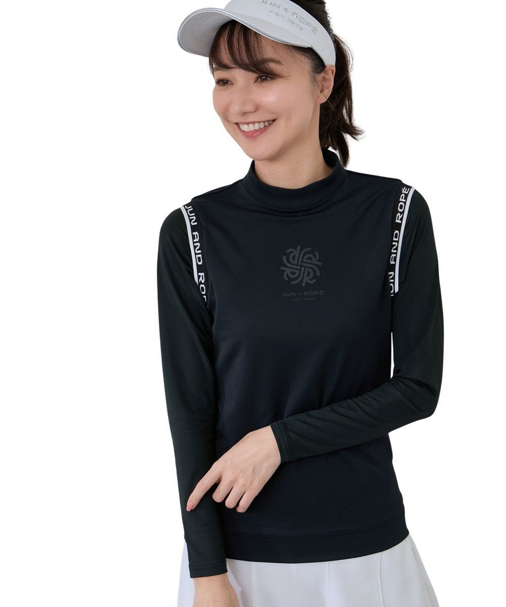 ジュン＆ロペのハイネックシャツ