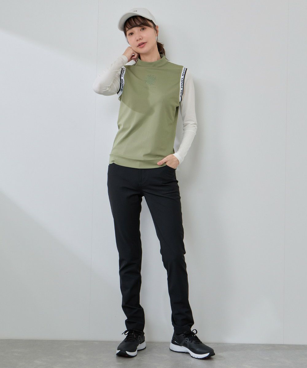 ジュン＆ロペのハイネックシャツ