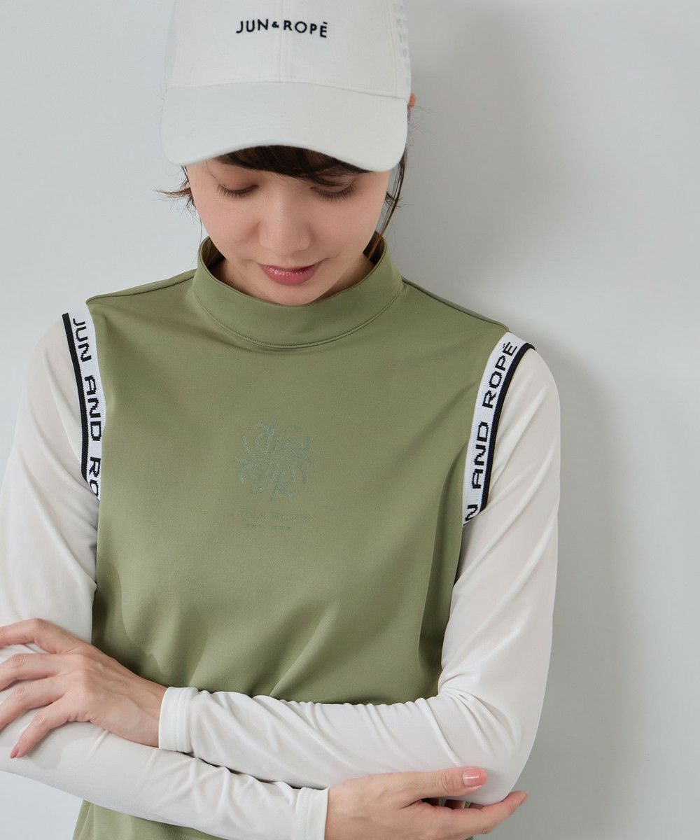 ジュン＆ロペのハイネックシャツ