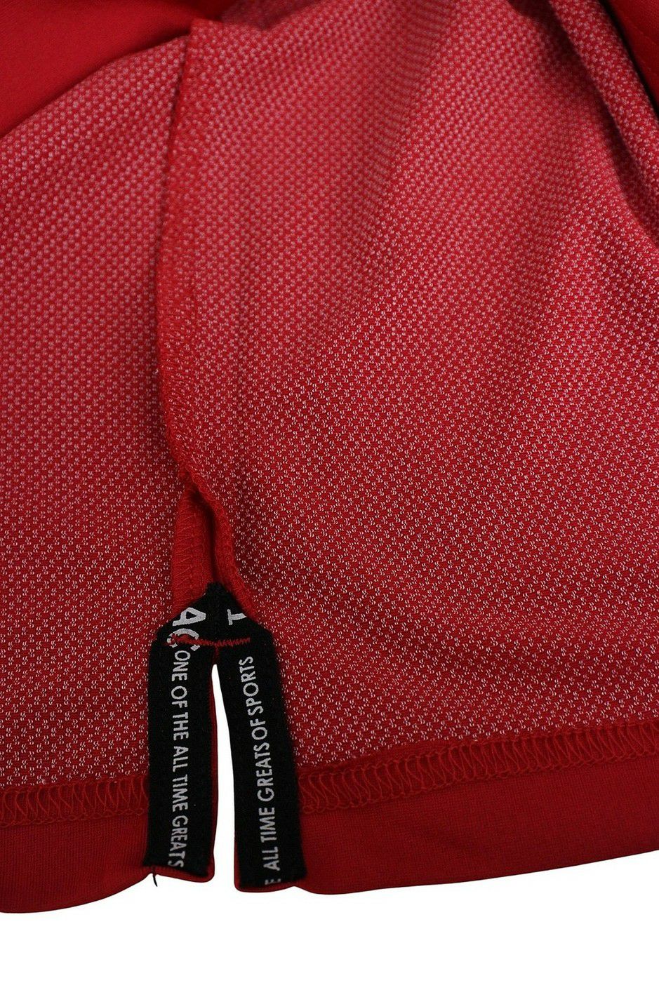 ティーマックのハイネックシャツ