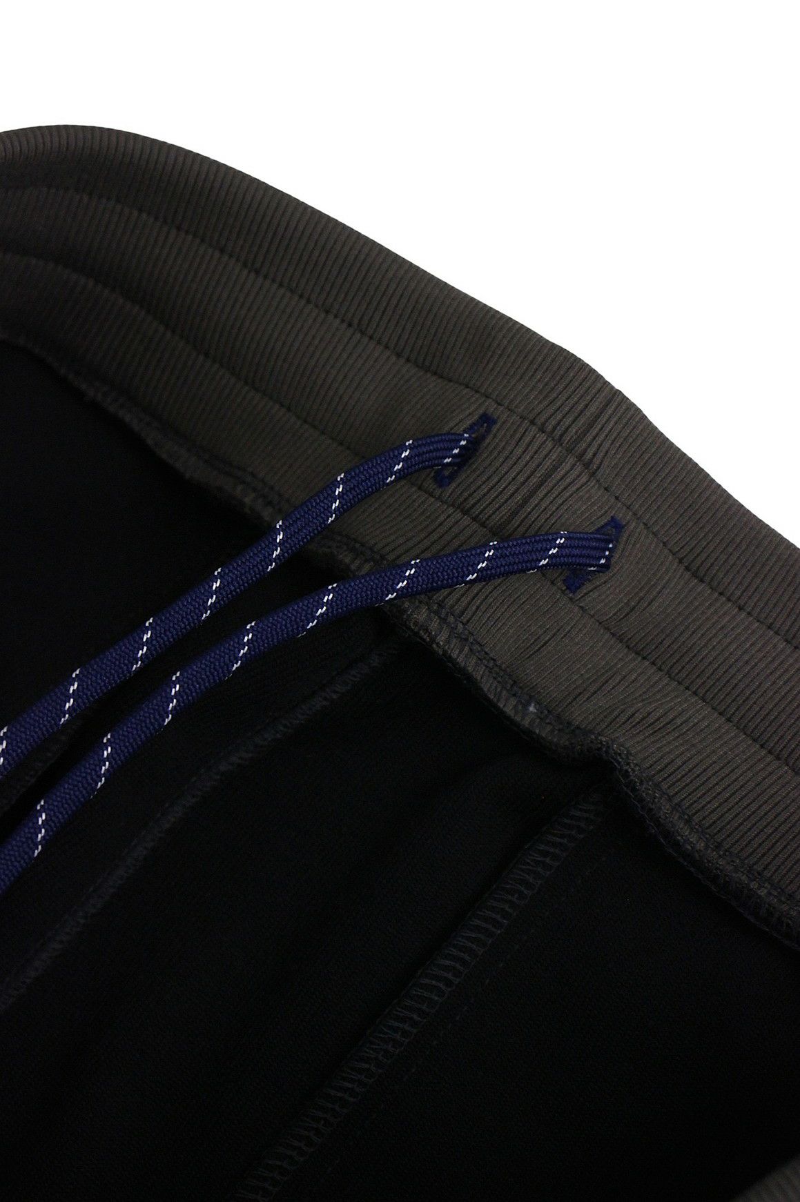 ラウラフェリーチェのロングパンツ