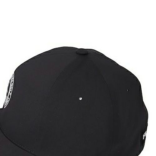 ウノピゥウノウグァーレトレのキャップ