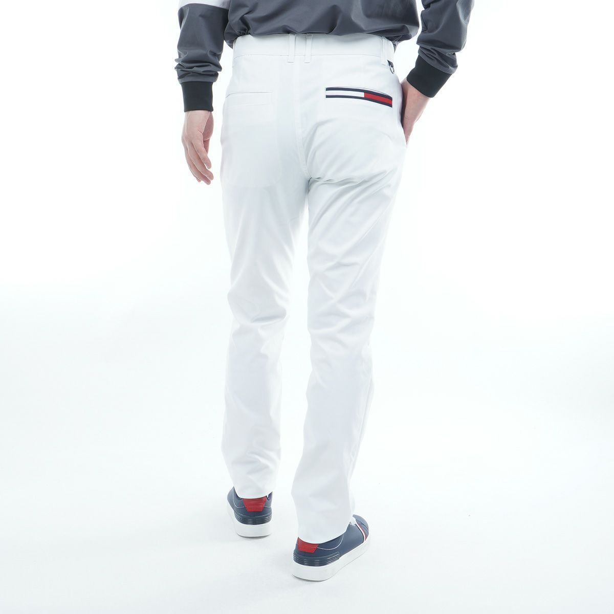 トミーヒルフィガーのパンツ