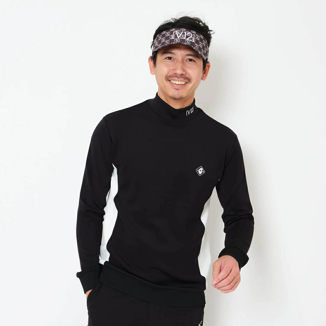 V12ゴルフのトレーナー