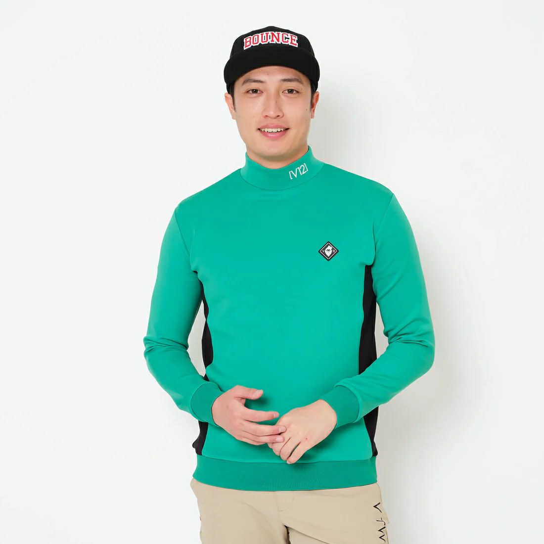 V12ゴルフのトレーナー