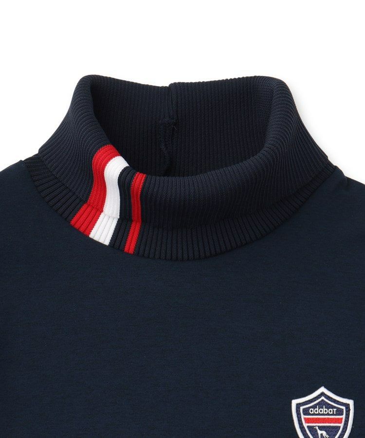 アダバットのハイネックシャツ