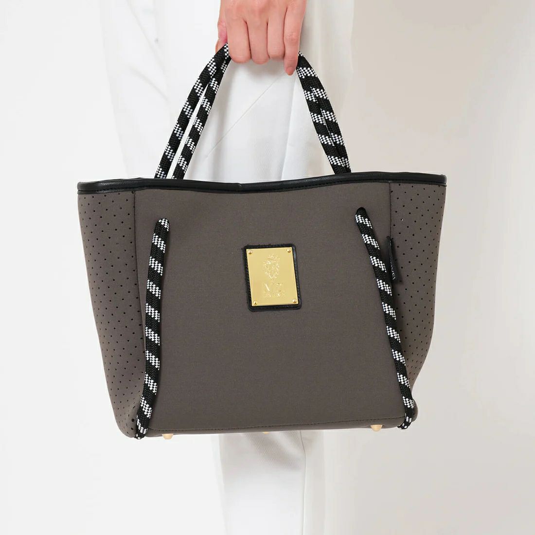 V12のカートバッグ