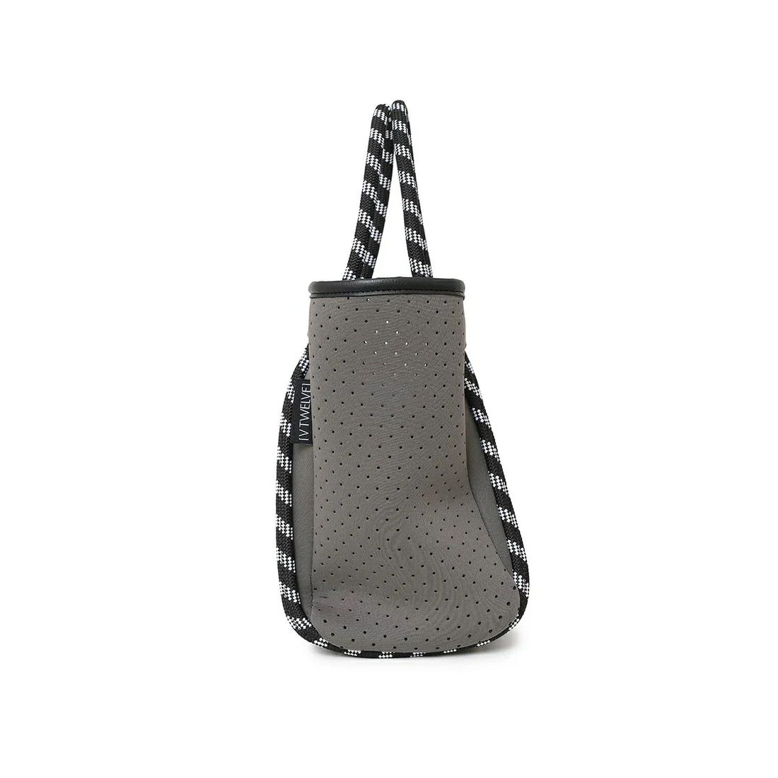 V12のカートバッグ