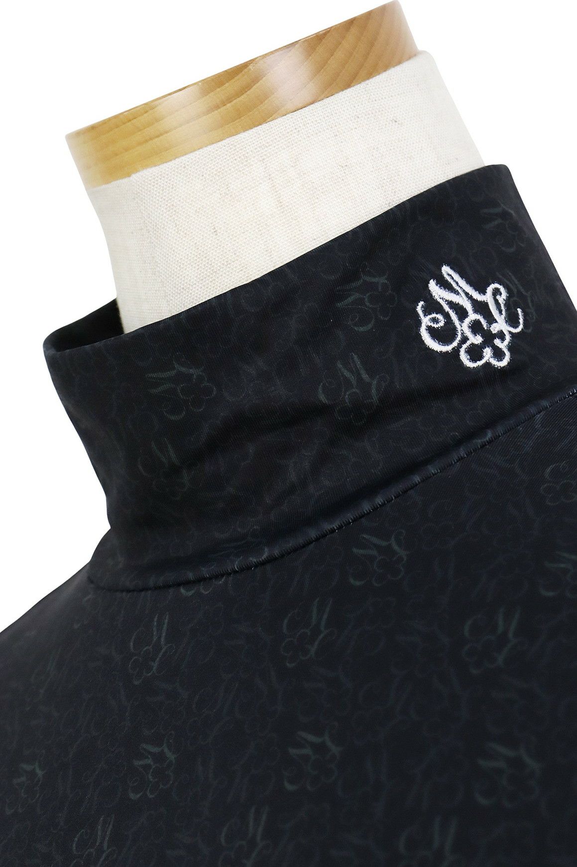 マリクレールのハイネックシャツ