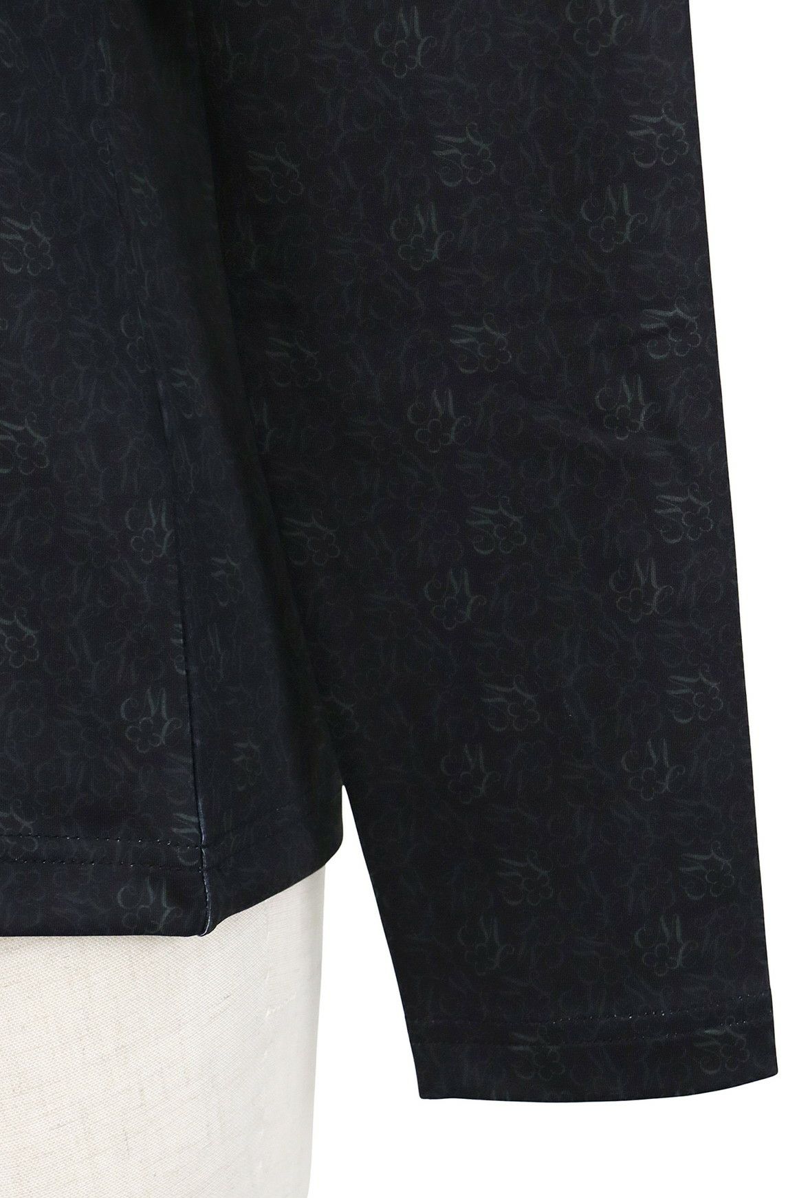 マリクレールのハイネックシャツ