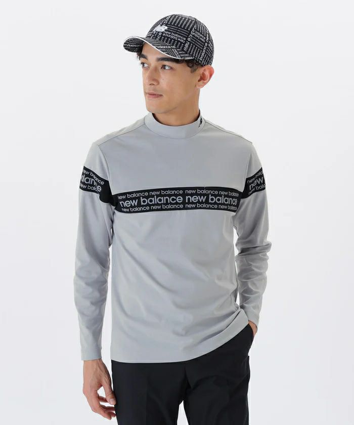 ニューバランスゴルフのハイネックシャツ