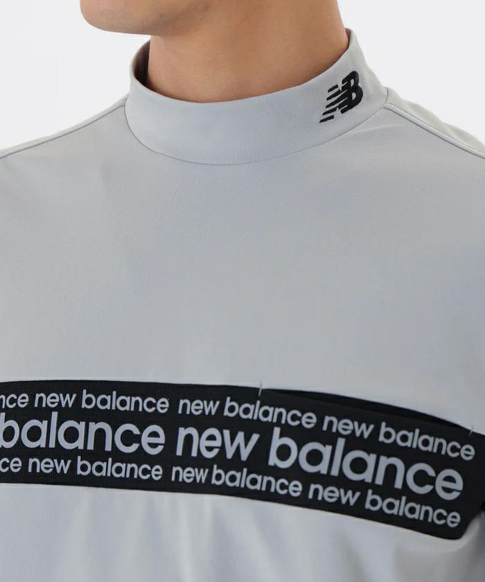 ニューバランスゴルフのハイネックシャツ