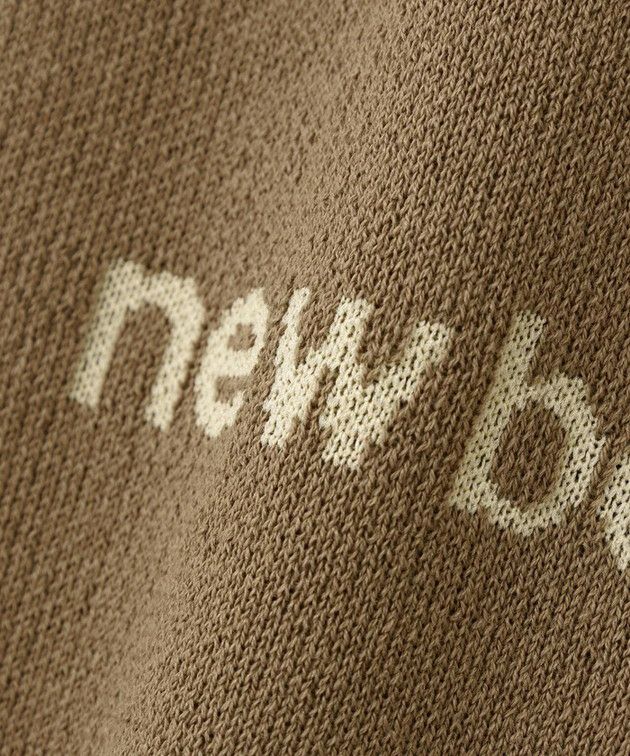 ニューバランスのセーター