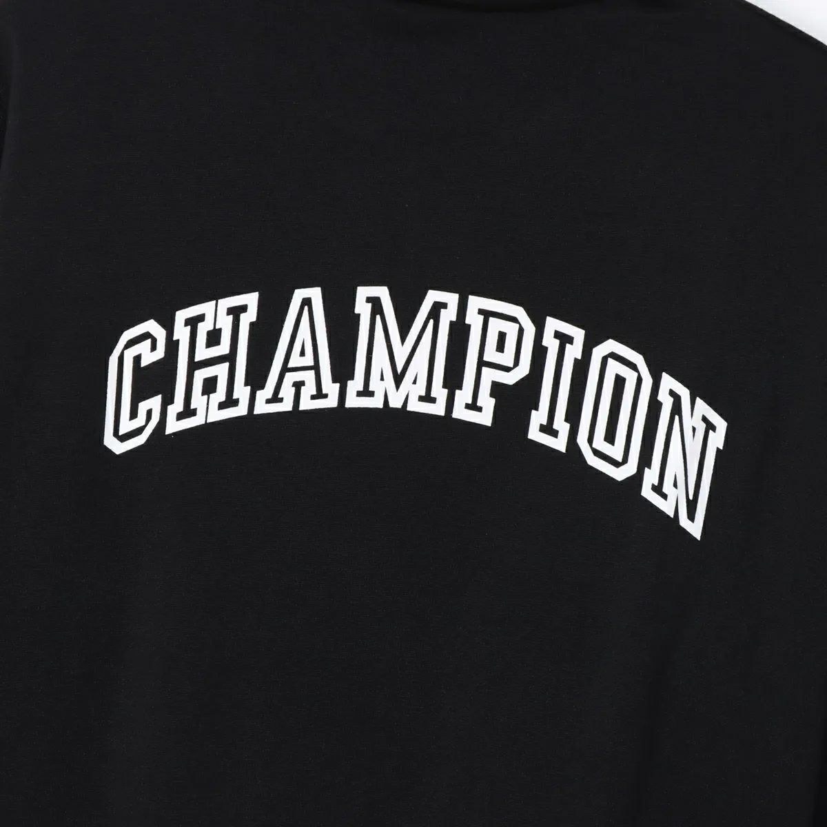 チャンピオンゴルフのトレーナー