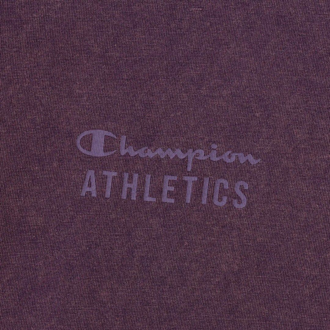 チャンピオンのパーカー