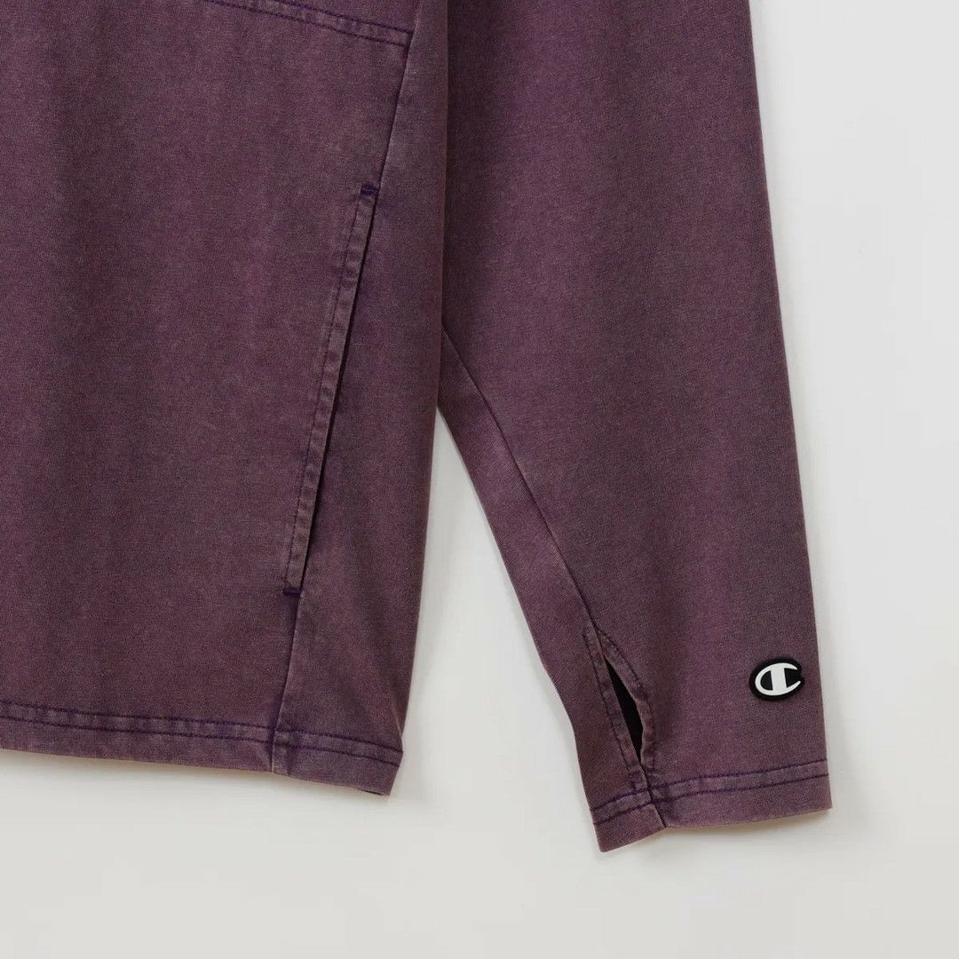 チャンピオンのパーカー