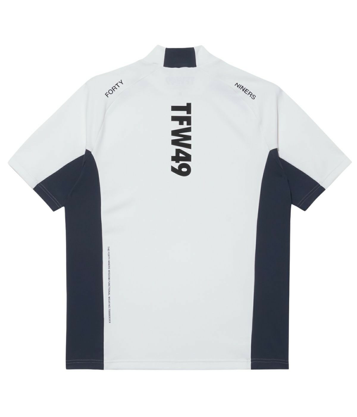 TWF49のハイネックシャツ