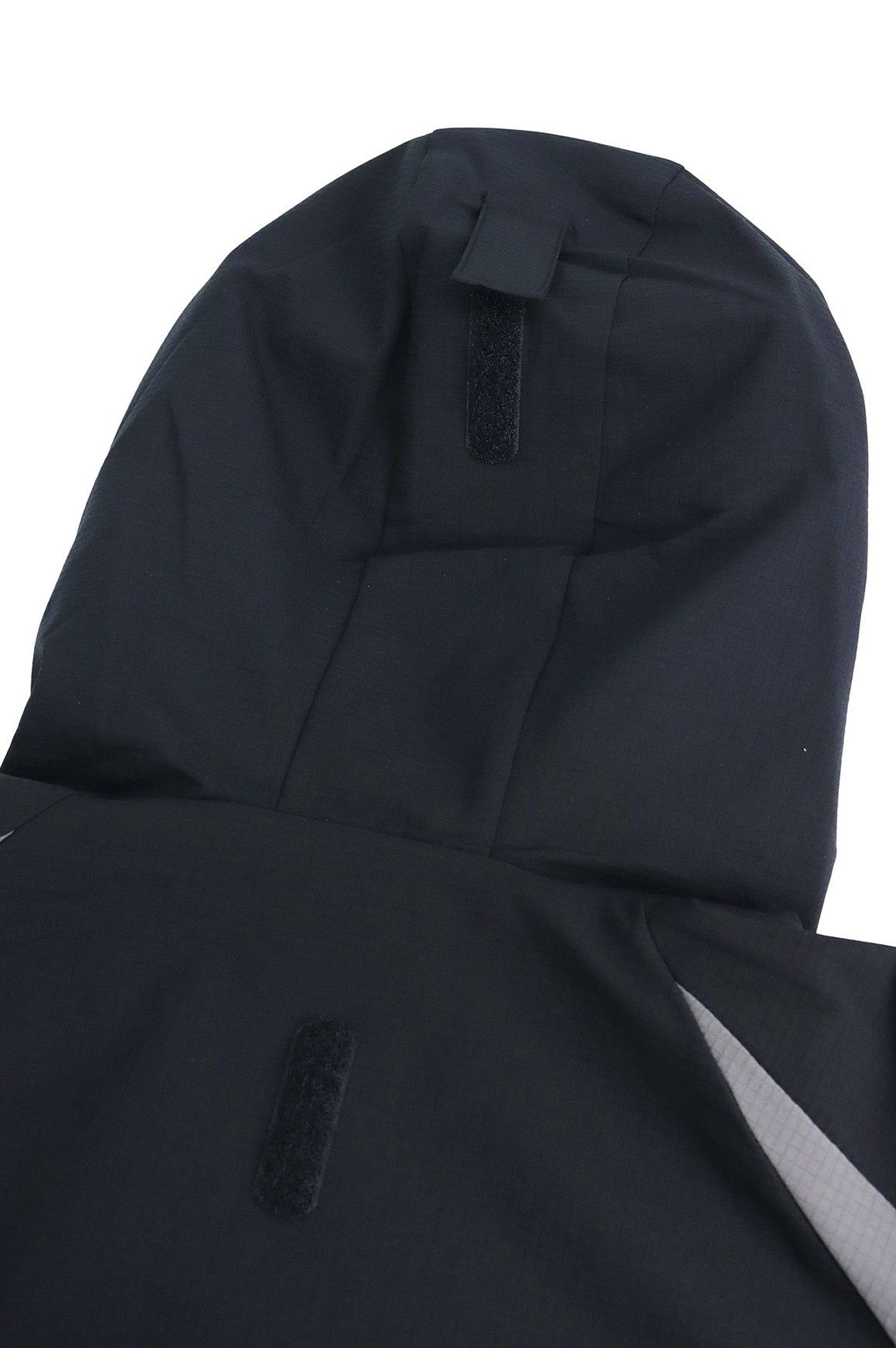 ニューバランスゴルフのブルゾン