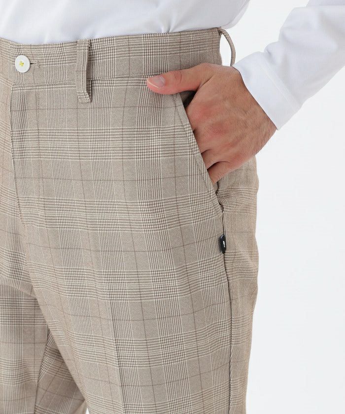 ニューバランスゴルフのパンツ