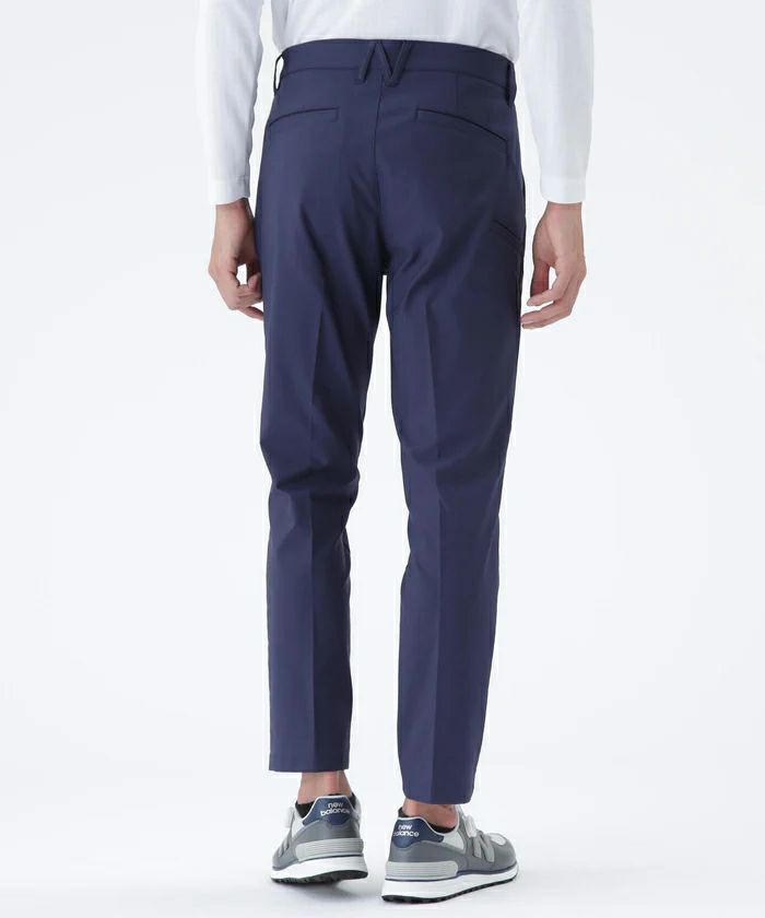 ニューバランスゴルフのパンツ