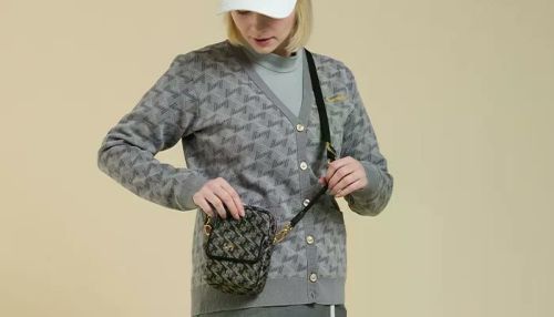 おまけつき！レザレクション カートバッグ ダークブラック 黒系 ロビン おまけつき！レザレクション カートバッグ ダークブラック 黒系 ロビン