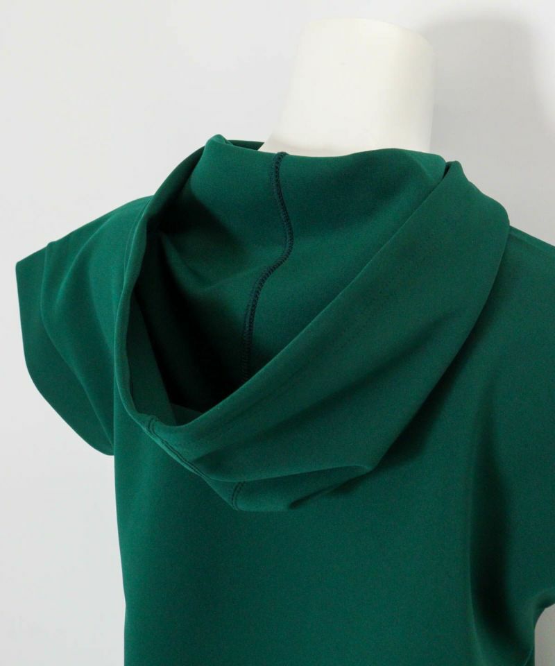 ピッコーネクラブのトレーナー