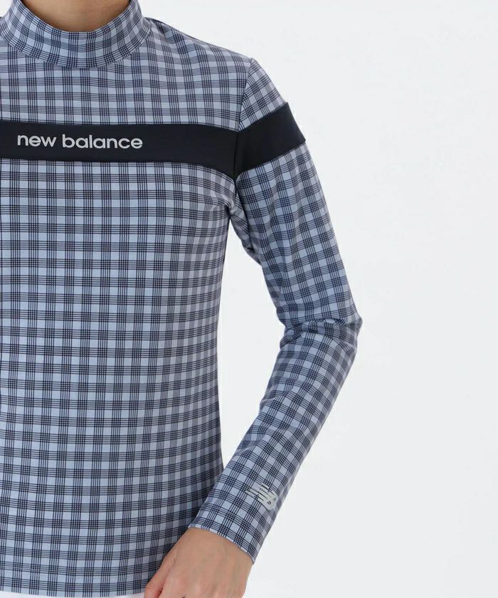 ニューバランスゴルフのハイネックシャツ