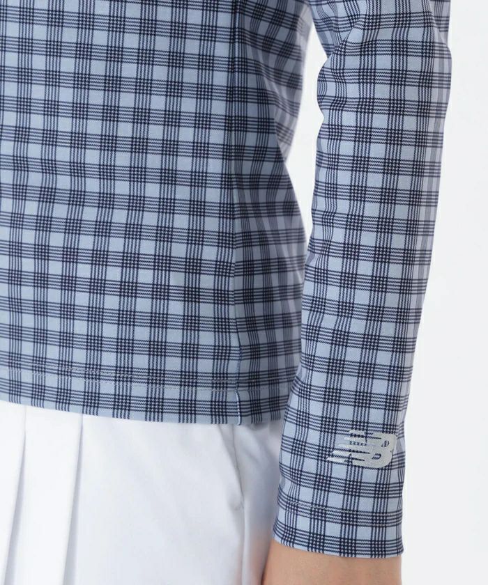 ニューバランスゴルフのハイネックシャツ